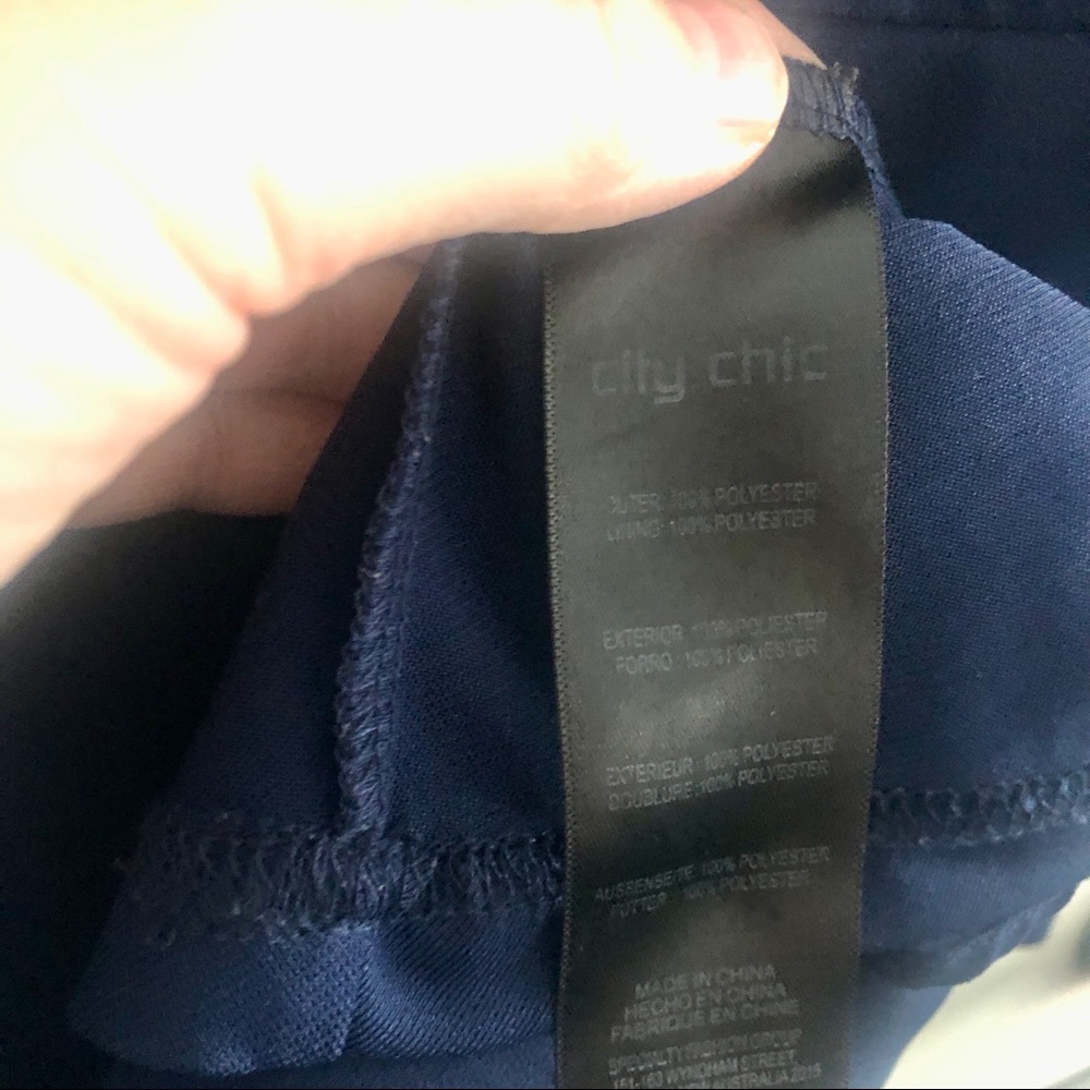 City Chic wrap top size L - Picture 9 of 11